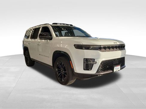 New 2026 Jeep Grand Wagoneer Summit w/ Premium Group III image 3