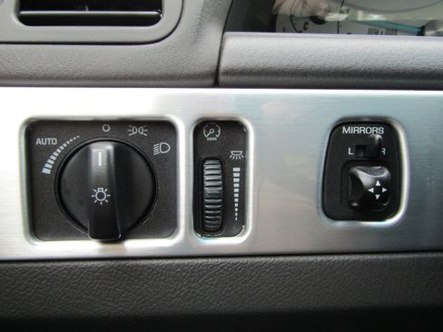 Used 2002 Ford Thunderbird RWD image 27