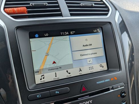 Used 2018 Ford Explorer Limited AWD/4WD image 15