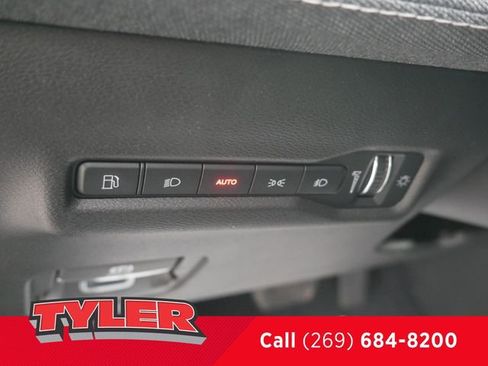 New 2026 Jeep Cherokee Laredo AWD/4WD image 23