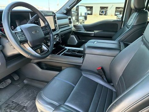 Used 2026 Ford F250 Platinum AWD/4WD image 19