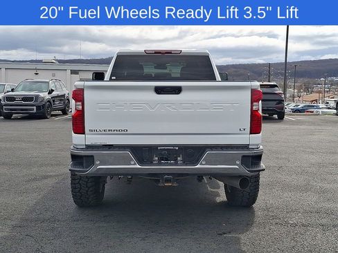 Used 2025 Chevrolet Silverado 2500 LT w/ Safety Package AWD/4WD image 5