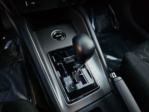 Used 2024 Mitsubishi Outlander Sport ES image 31