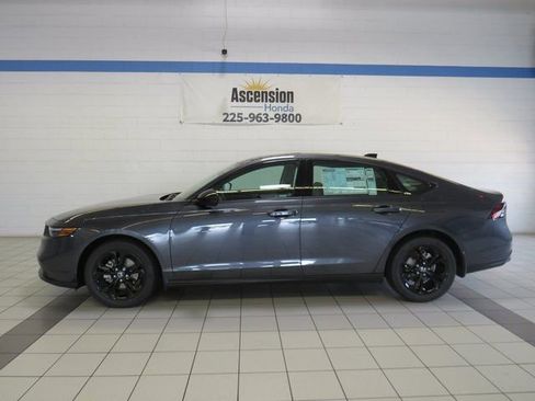 New 2025 Honda Accord SE image 10