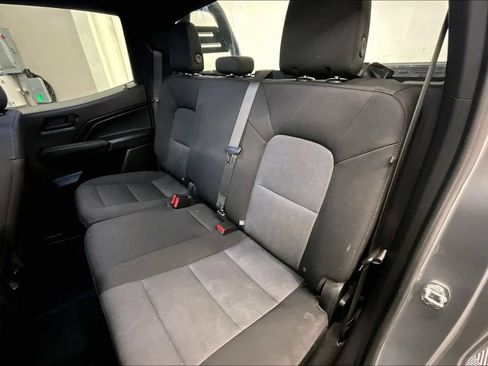 Used 2023 Chevrolet Colorado Trail Boss AWD/4WD image 23