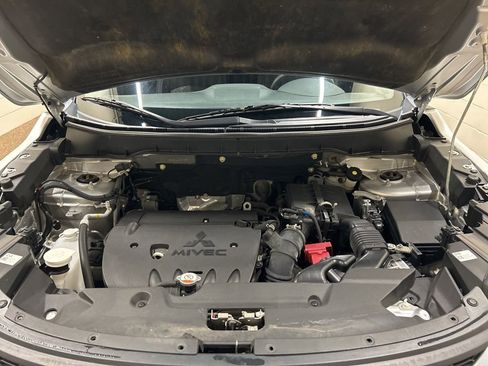 Used 2020 Mitsubishi Outlander Sport ES FWD image 12