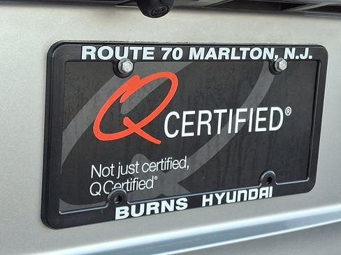 Used 2020 Toyota Highlander XLE image 30