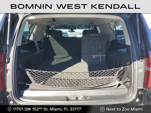 Used 2019 Chevrolet Suburban LS image 10