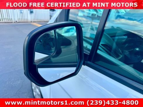 Used 2020 Ford Transit Connect XL image 10