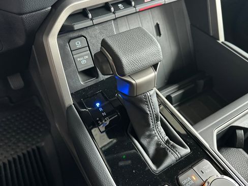 New 2026 Toyota Tundra Limited image 24