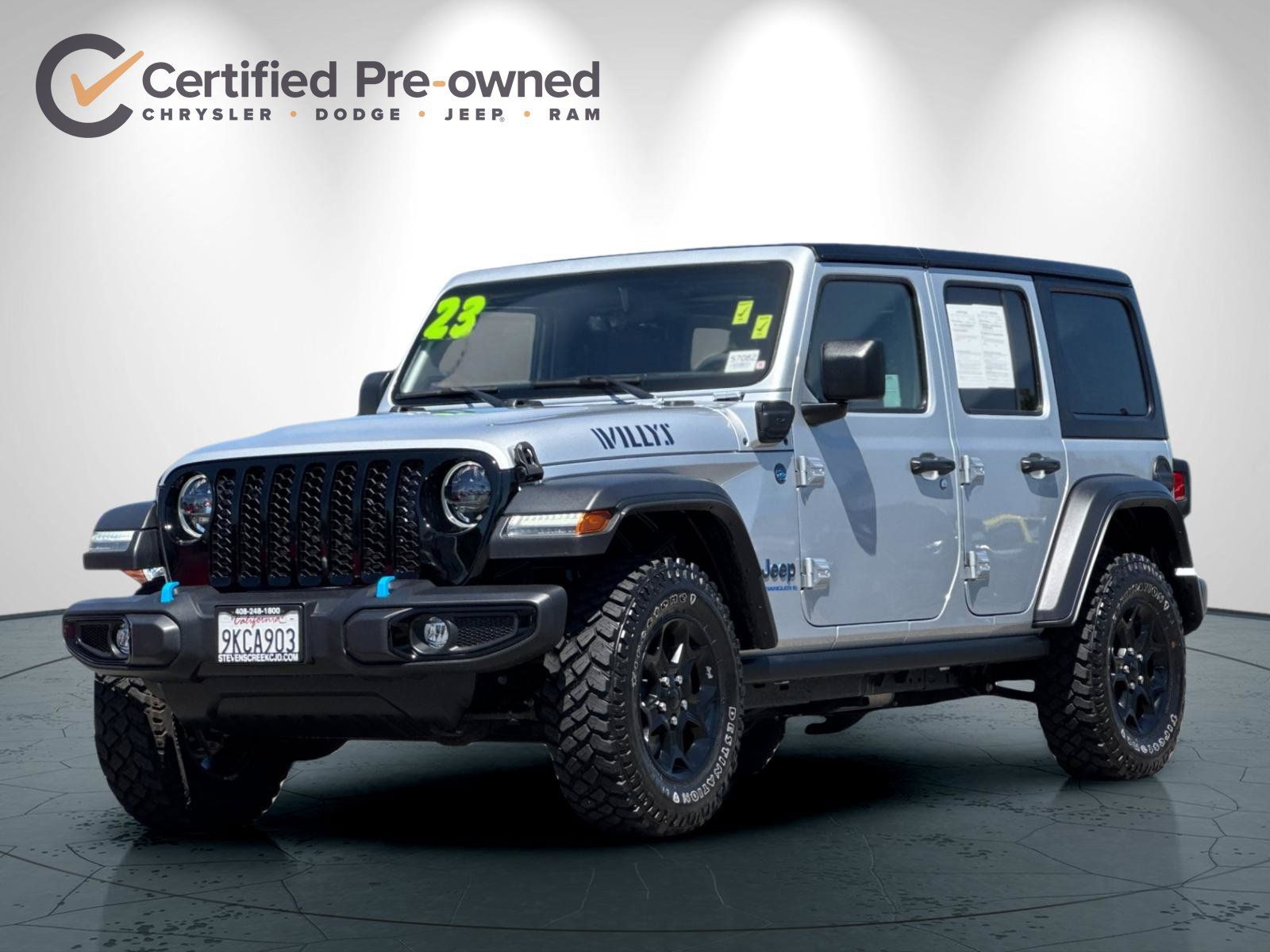 Used 2023 Jeep Wrangler Unlimited w/ Cold Weather Group AWD/4WD image 8