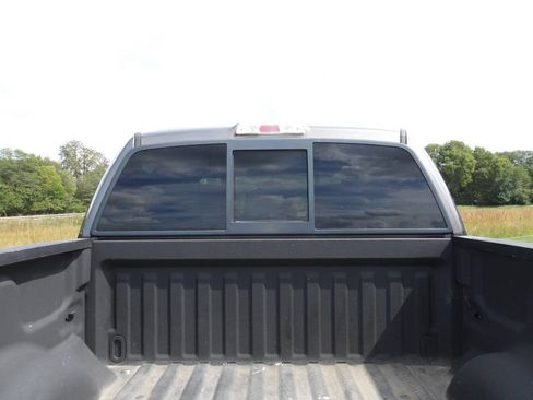 Used 2011 Ford F150 XLT w/ XLT Chrome Pkg RWD image 5