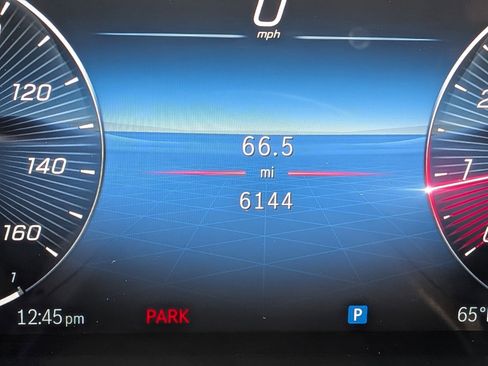 Certified 2025 Mercedes-Benz GLA 250 4MATIC image 19