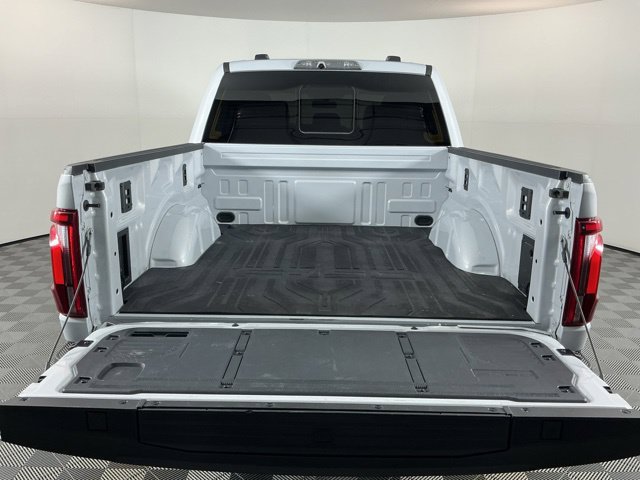 Used 2025 Ford F150 Raptor w/ Equipment Group 803A Raptor R AWD/4WD image 7