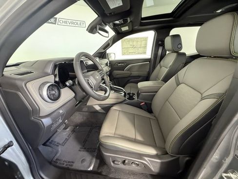 New 2026 Chevrolet Colorado ZR2 w/ Technology Package image 14