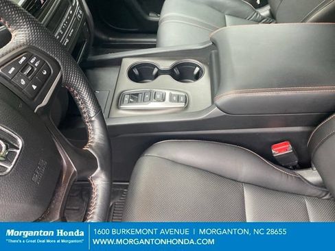 Used 2025 Honda Ridgeline TrailSport image 5