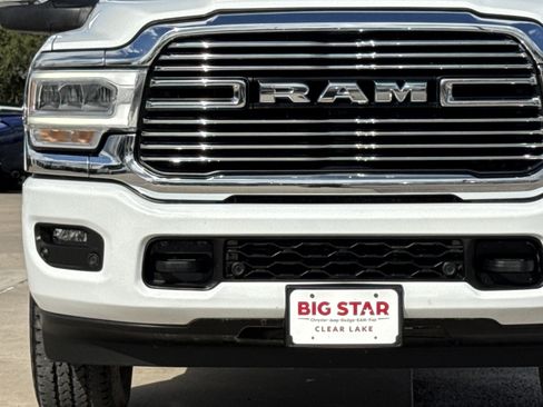 Used 2024 RAM 2500 Laramie w/ Safety Group image 12