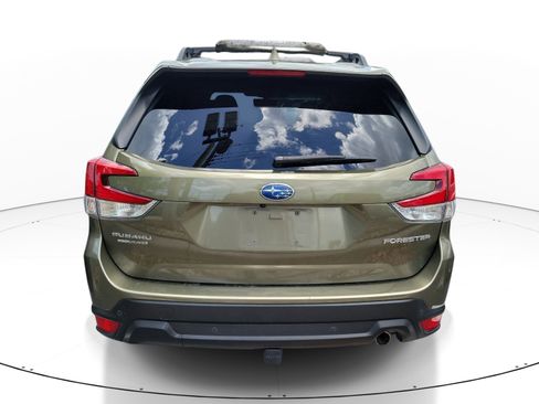 Used 2023 Subaru Forester Limited AWD/4WD image 5