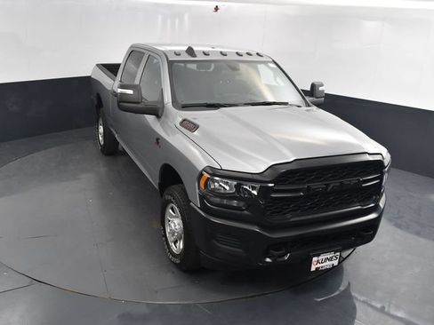 Used 2024 RAM 3500 Tradesman w/ Snow Chief Group AWD/4WD image 36