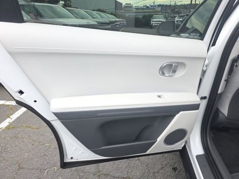 Used 2023 Hyundai Ioniq 5 SEL image 25
