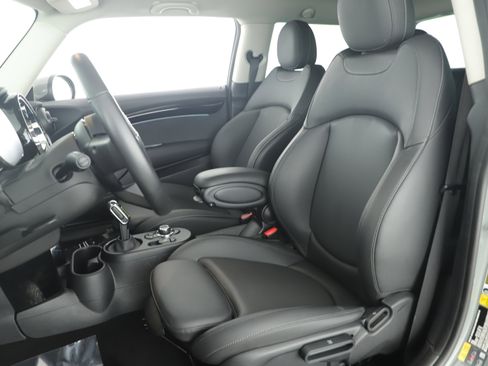 Used 2023 MINI Cooper SE image 12