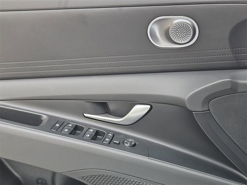 New 2026 Hyundai Elantra Blue image 23