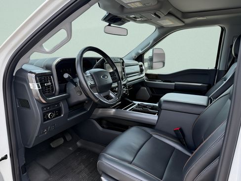 Certified 2024 Ford F350 Lariat w/ Lariat Ultimate Package AWD/4WD image 4