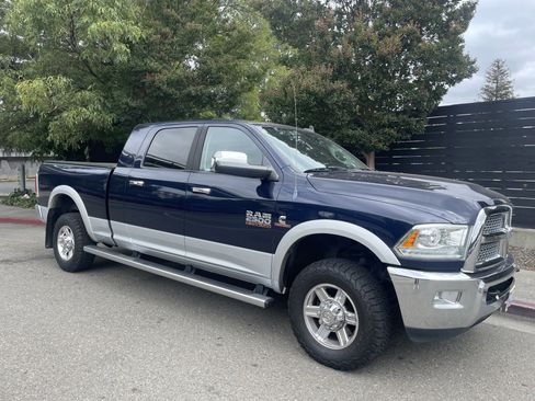 Used 2013 RAM 2500 Laramie w/ Convenience Group image 6