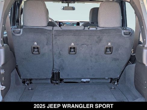 Used 2025 Jeep Wrangler Unlimited Sport AWD/4WD image 23