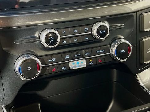Used 2022 Ford F150 XLT w/ Equipment Group 302A High AWD/4WD image 19