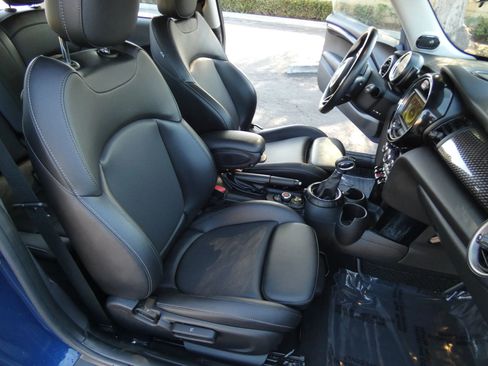 Used 2015 MINI Cooper S image 29