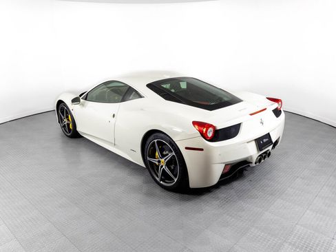 Certified 2014 Ferrari 458 Italia Coupe image 6