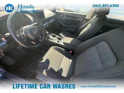 Used 2022 Honda Civic EX image 5