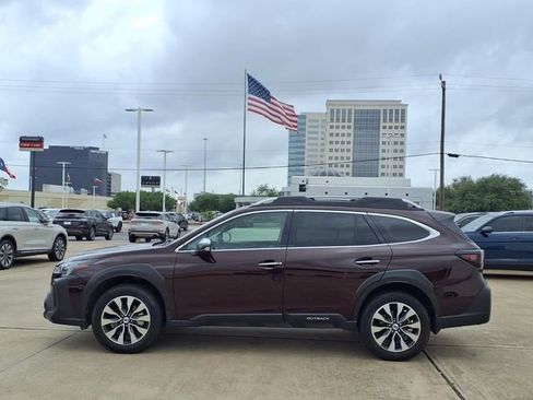 Used 2024 Subaru Outback Touring AWD/4WD image 24