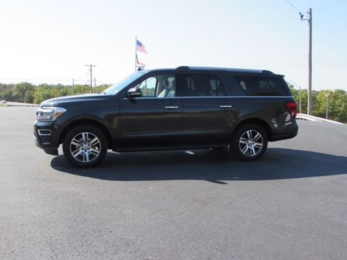 Used 2024 Ford Expedition Max Limited image 30
