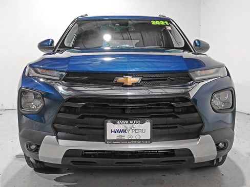 Used 2021 Chevrolet TrailBlazer LT w/ Sun and Liftgate Package AWD/4WD image 2
