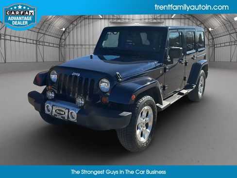 Used 2013 Jeep Wrangler Unlimited Sahara w/ Dual Top Group image 2