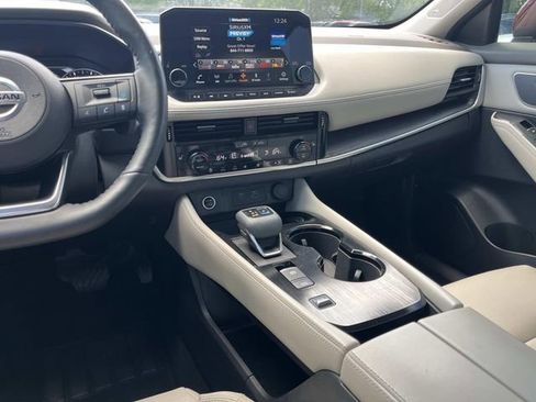 Used 2021 Nissan Rogue SL w/ Premium Package FWD image 15