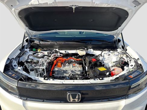 Used 2024 Honda Prologue EX image 32