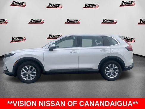 Used 2023 Honda CR-V LX image 2