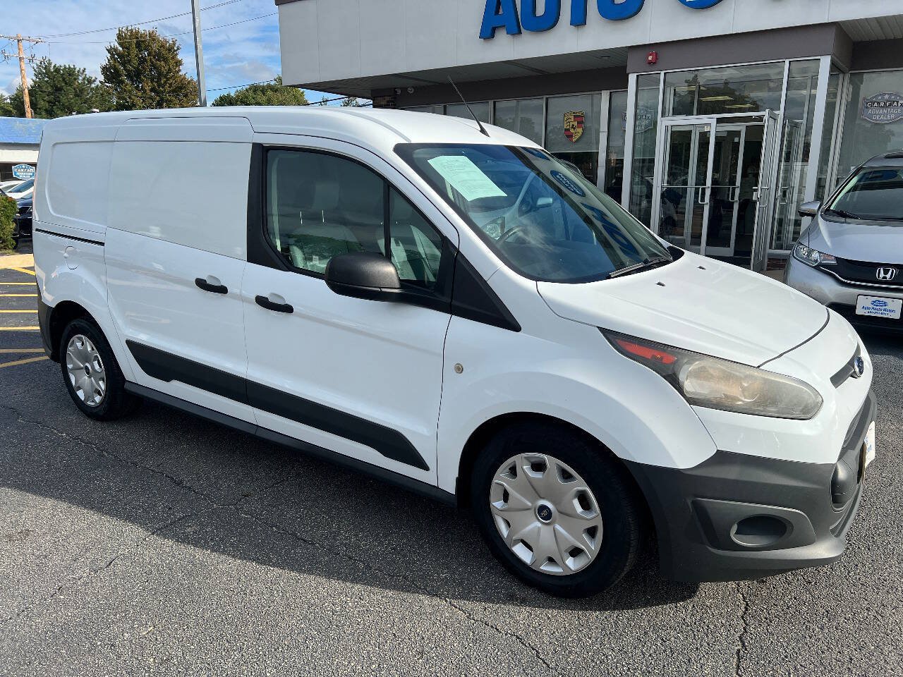 Used 2015 Ford Transit Connect XL FWD image 4