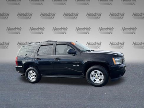 Used 2011 Chevrolet Tahoe LS image 11