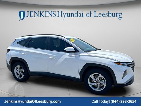Certified 2024 Hyundai Tucson SEL FWD image 1