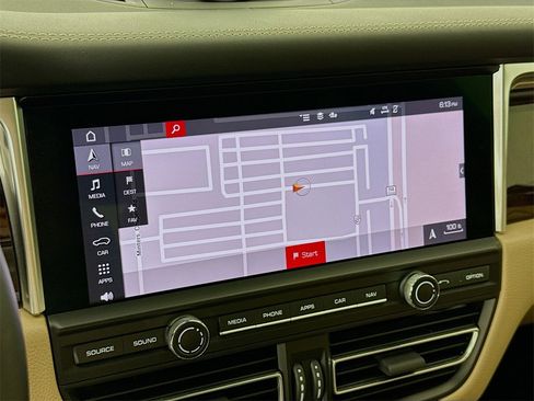 Used 2021 Porsche Macan S image 20