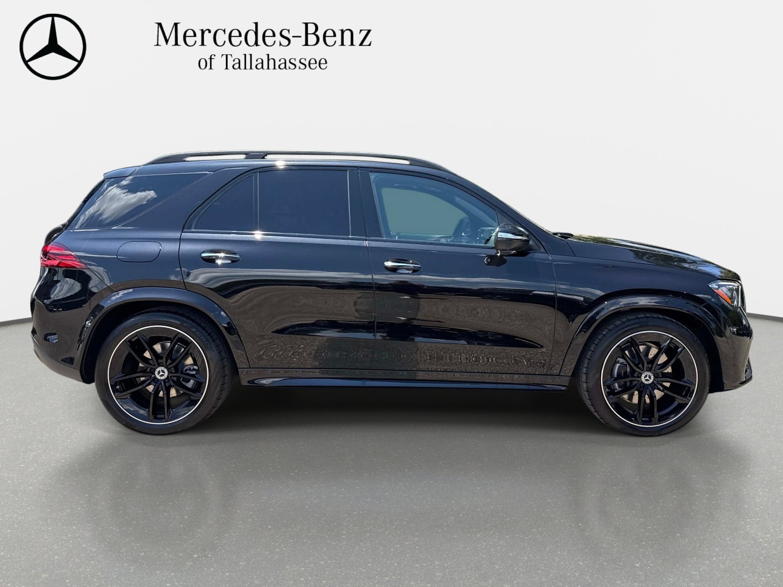 New 2026 Mercedes-Benz GLE 580 4MATIC image 4