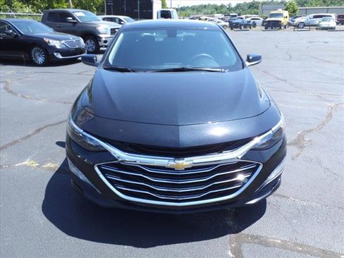 Used 2019 Chevrolet Malibu LT w/ Driver Confidence Package image 7