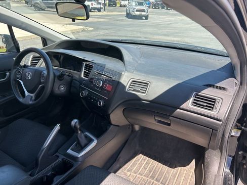 Used 2015 Honda Civic LX image 9