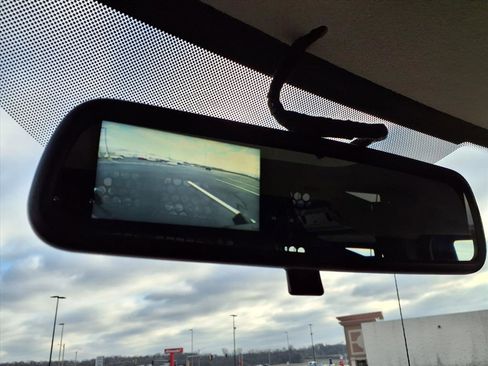 Used 2024 GMC Savana 2500 w/ Driver Convenience Package image 14