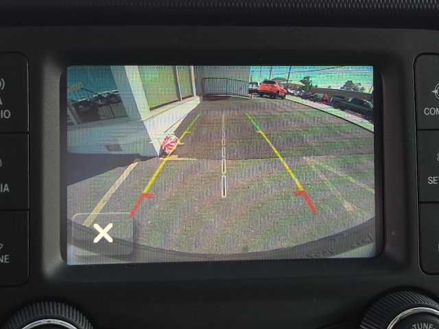 Used 2018 Jeep Wrangler Unlimited Sport S AWD/4WD image 3