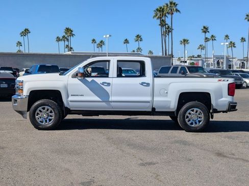Used 2016 Chevrolet Silverado 2500 LTZ w/ LTZ Plus Package image 9